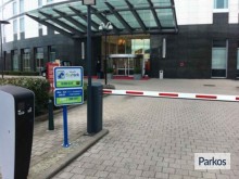  Parkbee-crownplaza-brussels-1 