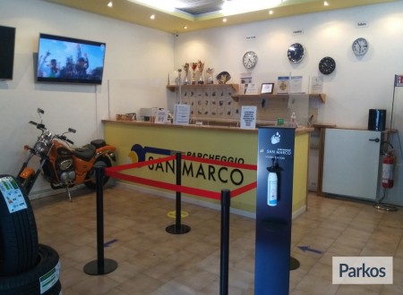 Parcheggio San Marco (Paga online) foto 5