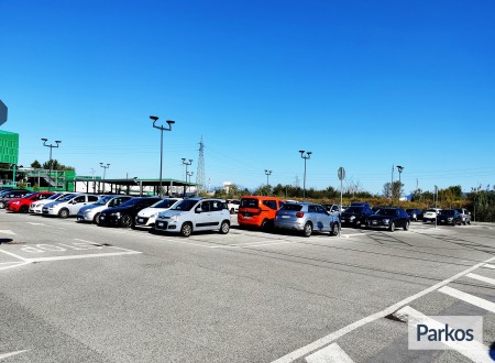 Parking Goletta Pisamover (Paga in parcheggio) foto 5