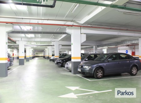 Vip Parking Subterráneo Barajas (Paga online) foto 2