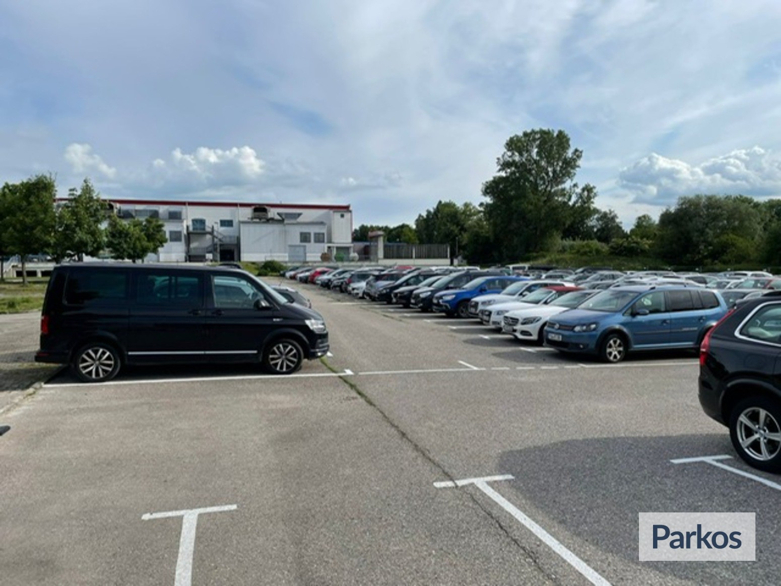Parking München Airport Terminal 1: Park & Walk