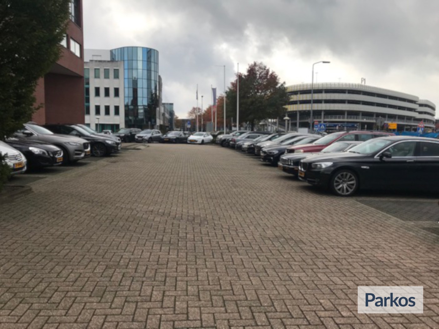 Euro-Parking - Parken Flughafen Eindhoven - picture 1