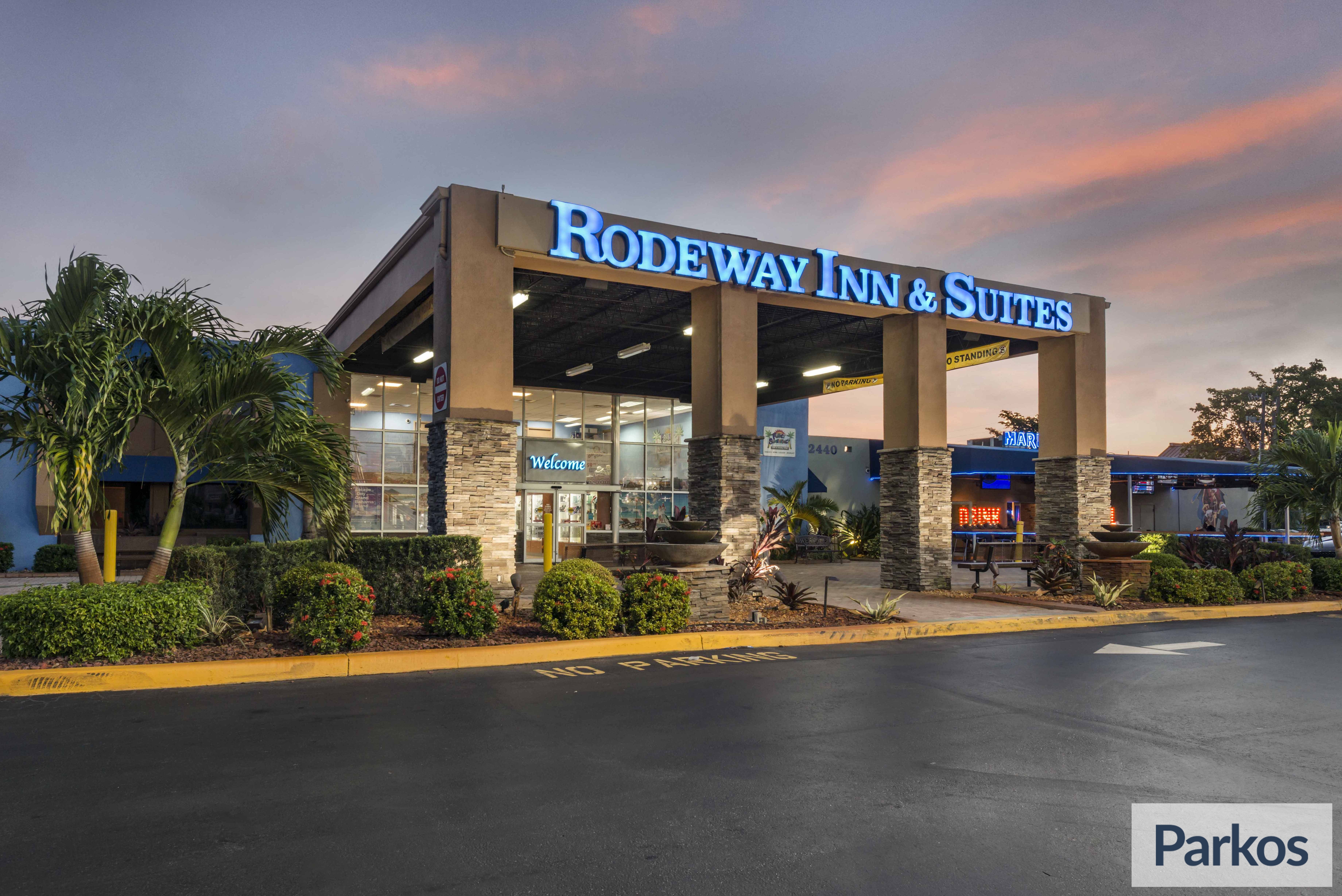 Rodeway Inn & Suites FLL Airport Parking - Fort Lauderdale Airport Parking - picture 1