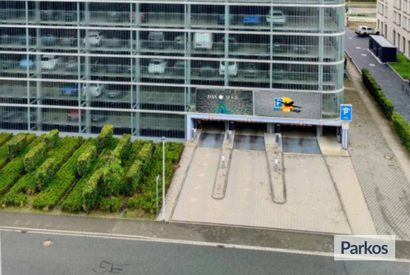 Frankfurt Airport Parkservice - Parking Aéroport Francfort - picture 1