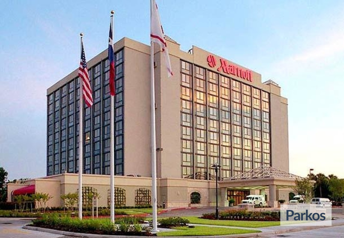 Houston Hobby Marriott South (HOU) - Hobby Airport Parking - picture 1