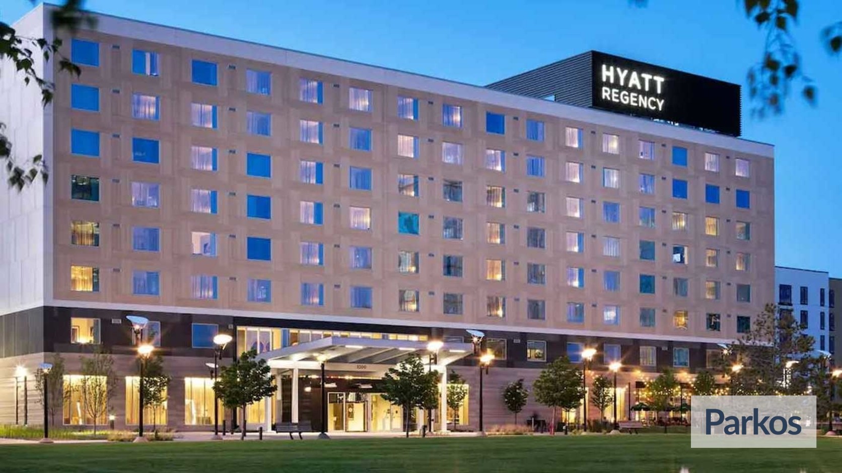 Hyatt Regency Bloomington (MSP) - MSP Parking - picture 1