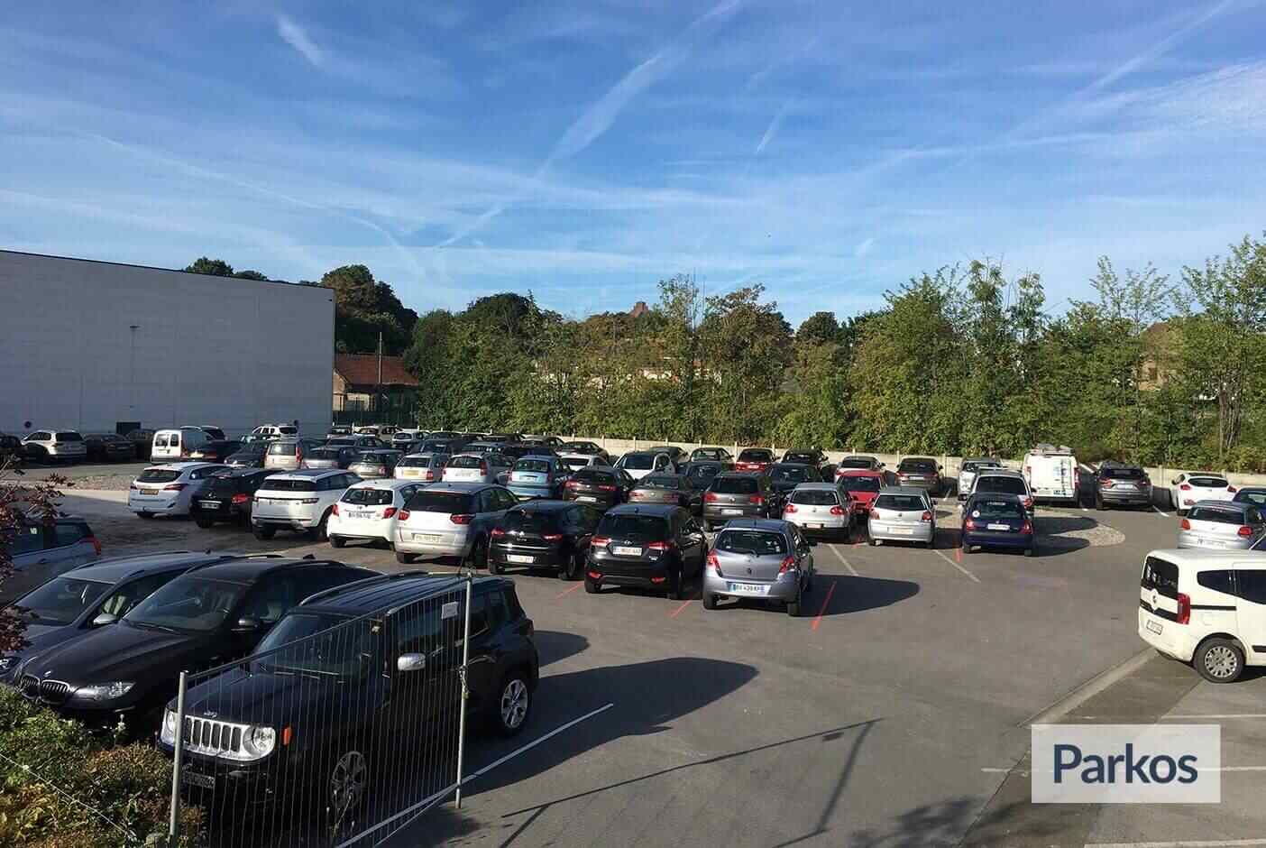 Live Parking - Parken Flughafen Charleroi - picture 1