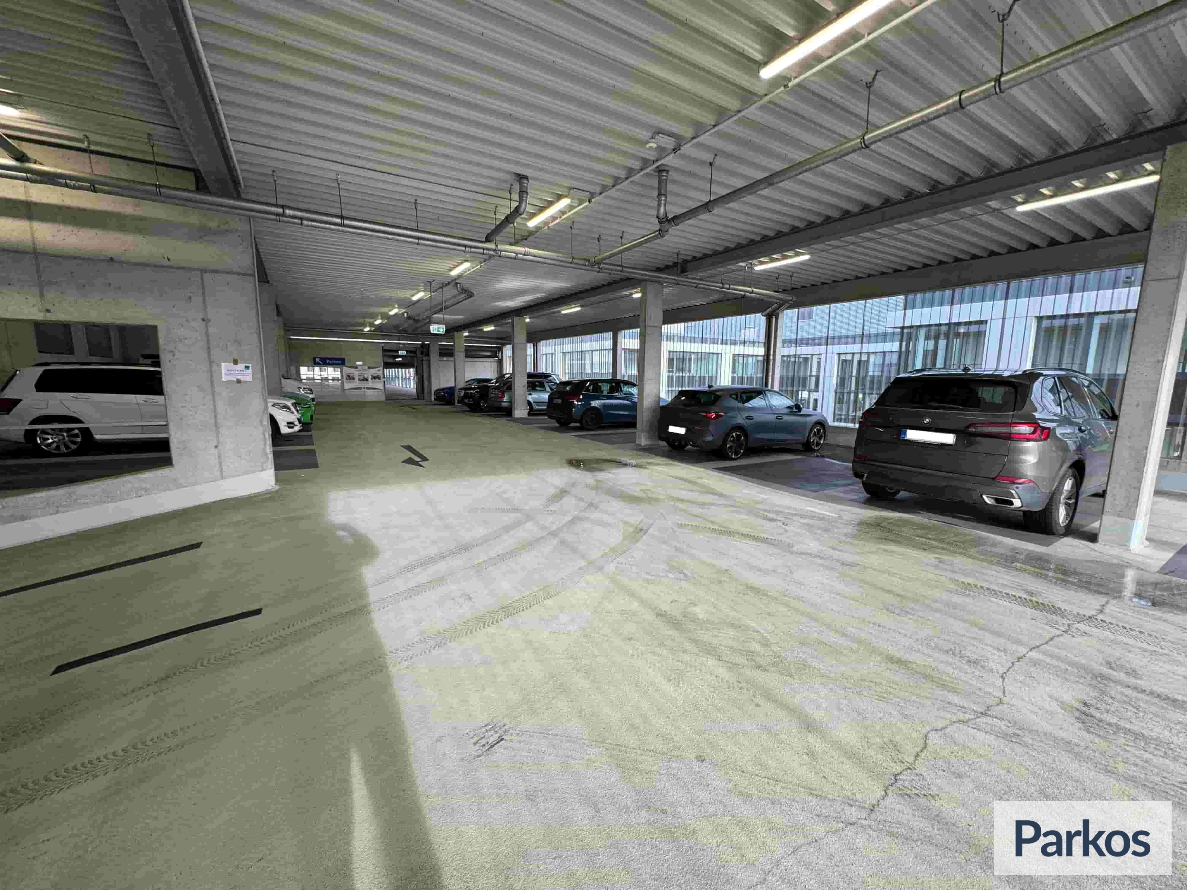 Mein Flughafenparkplatz Frankfurt P2 - Parking Luchthaven Frankfurt - picture 1