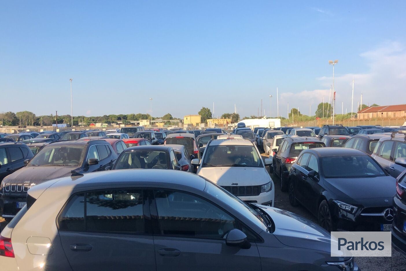 Prestige Parking (Paga online) - Parcheggio Fiumicino - picture 1