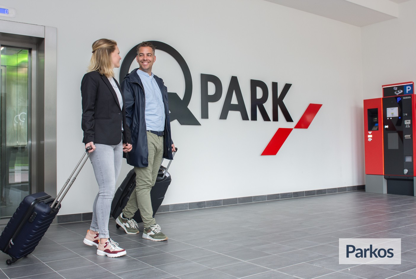Q-Park Park+Fly Amstelveen (No Shuttle - Free Bus Connection) - Parkeren Schiphol - picture 1