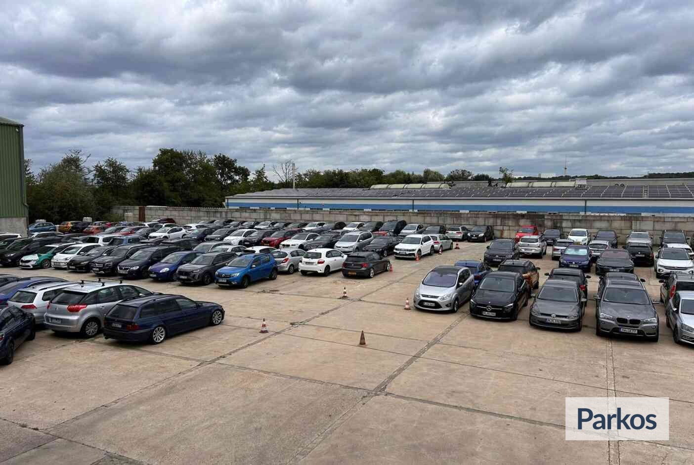 Keulen Airport parking terminal 1: Valet service