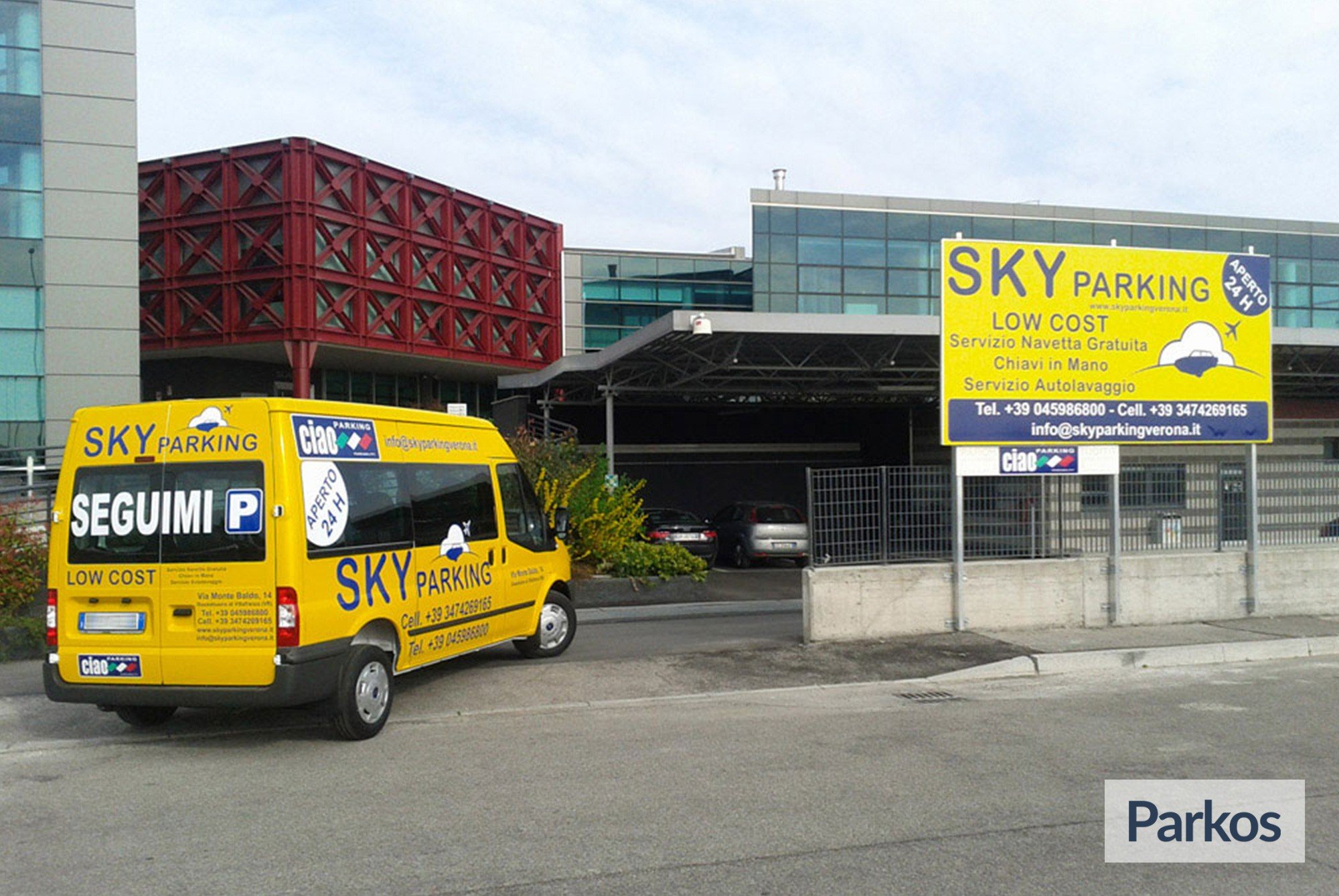 Sky Parking (Paga in parcheggio) - Parcheggio Aeroporto Verona - picture 1