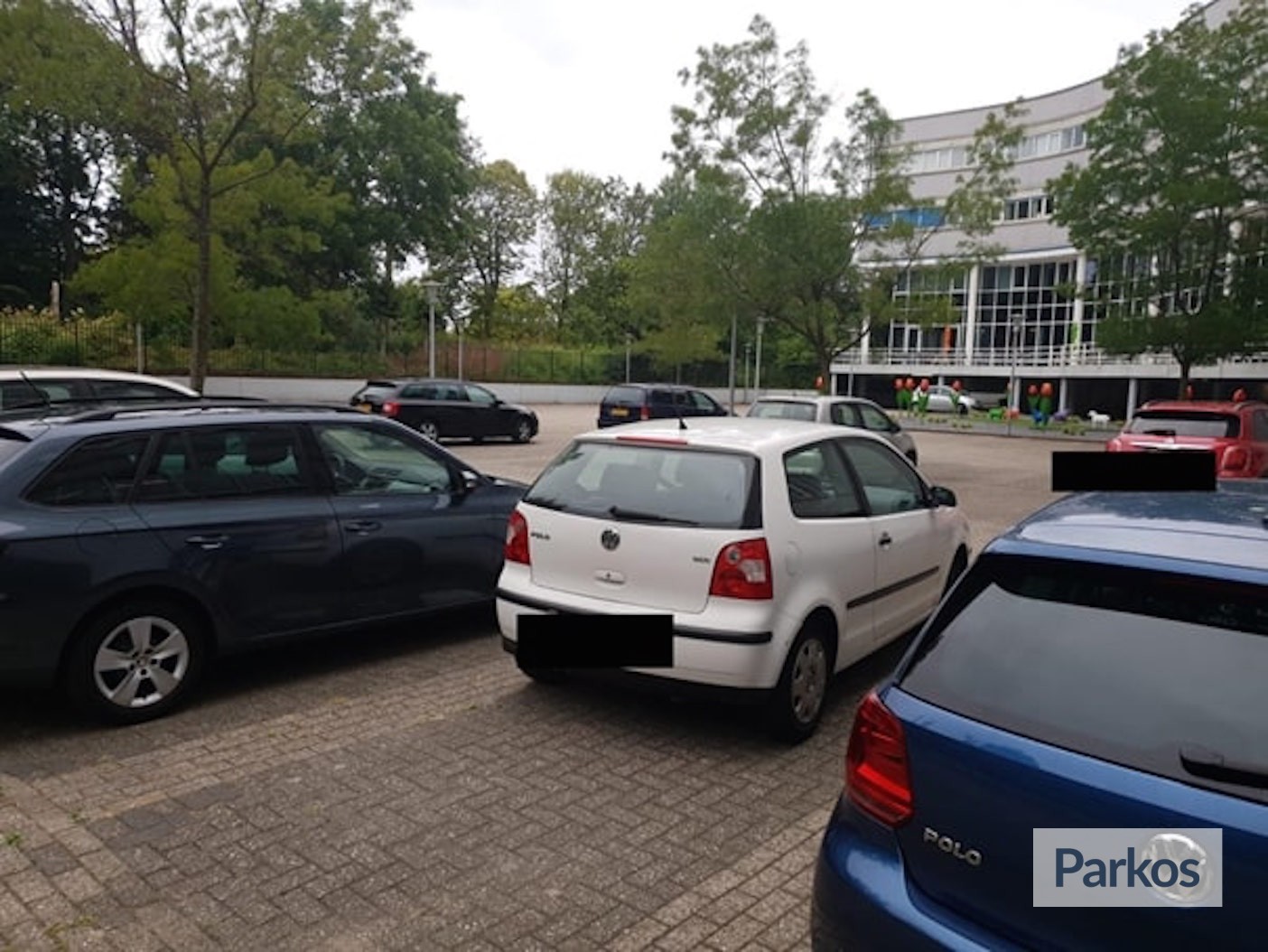 The Star Parking - Parkeren Schiphol - picture 1